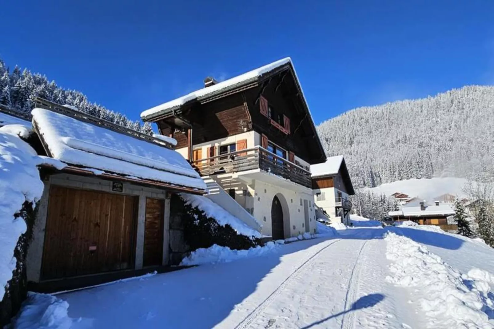 Résidence Foret-Exterior in summer