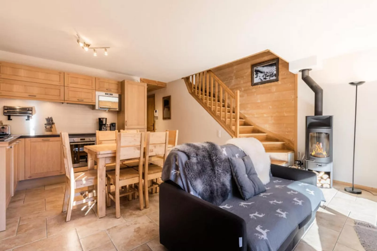 Résidence Belrose-Außenbereich Sommer