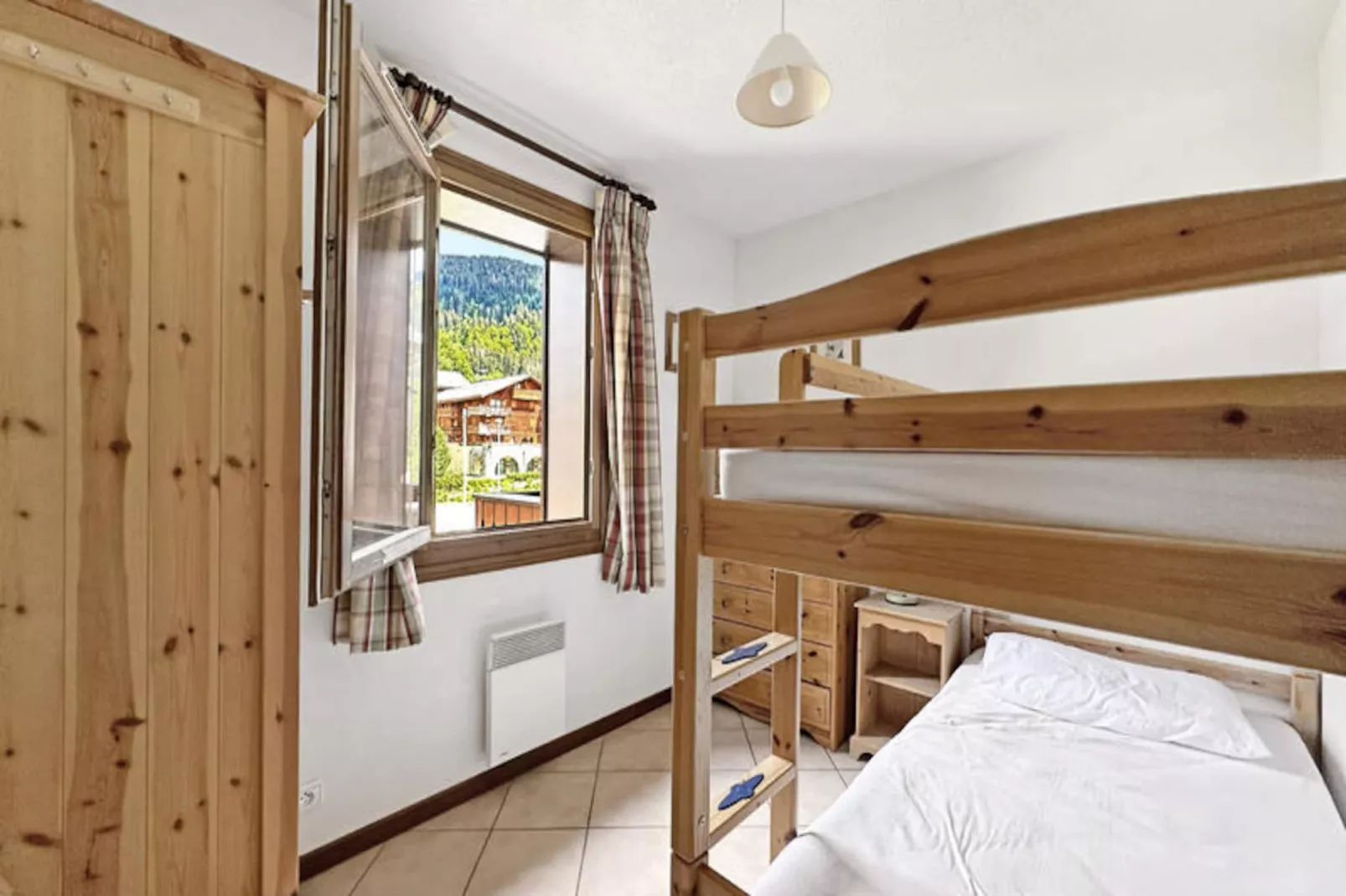 Appartements à Les Carroz-d'Arâches-Image-tags.