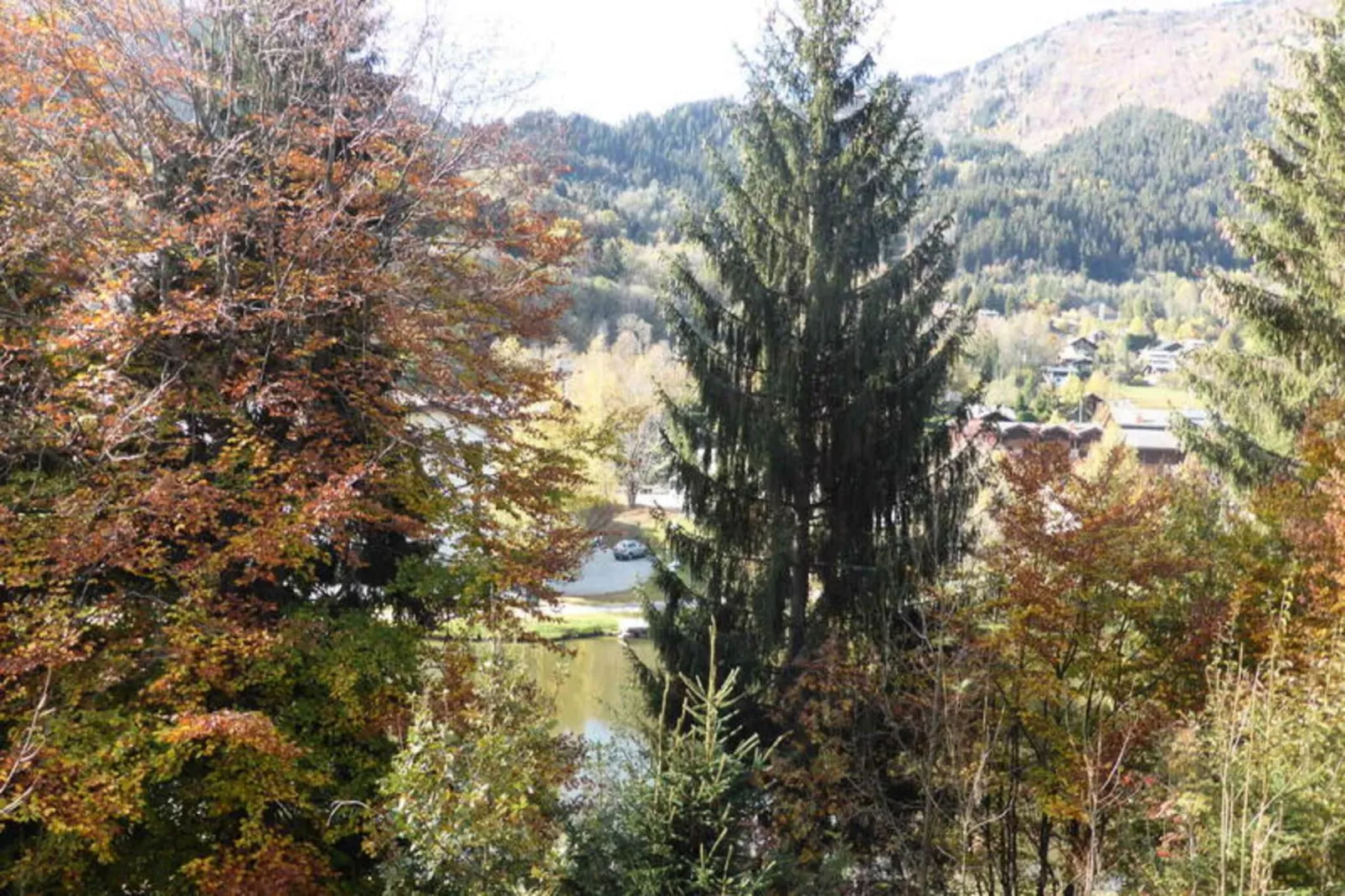 Résidence Le ChÂteau Bruyeres-Außenbereich Sommer