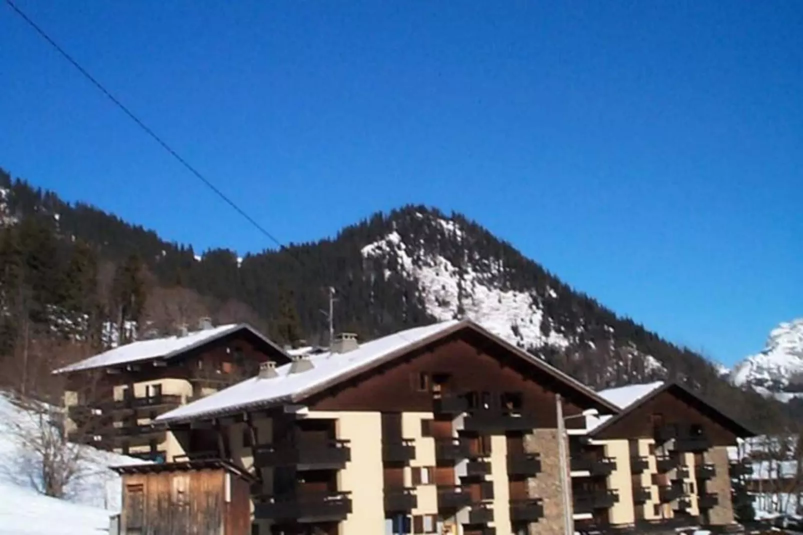 Résidence Le Yeti-Außenbereich Sommer