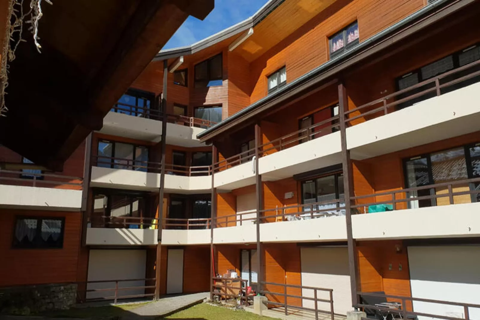 Appartements à Saint Jean d'Aulps-Außenbereich Sommer