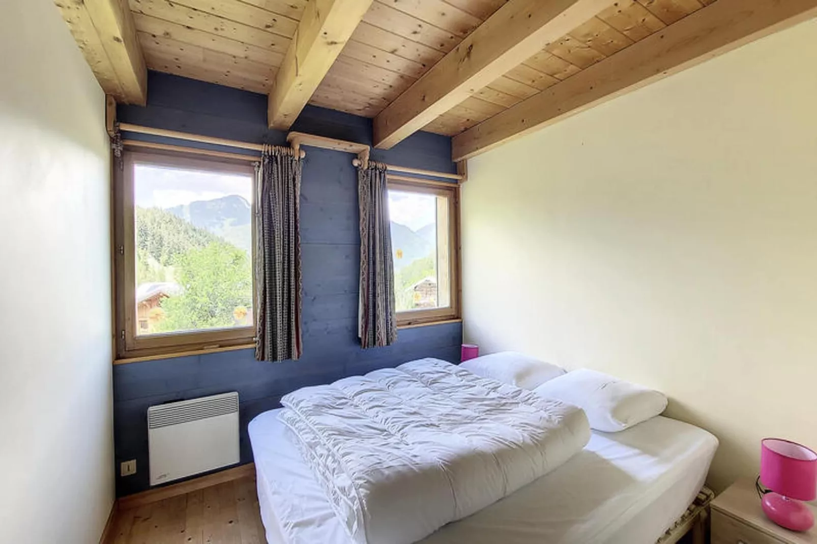 Chalets à Seytroux (Haute-Savoie)-Chambre