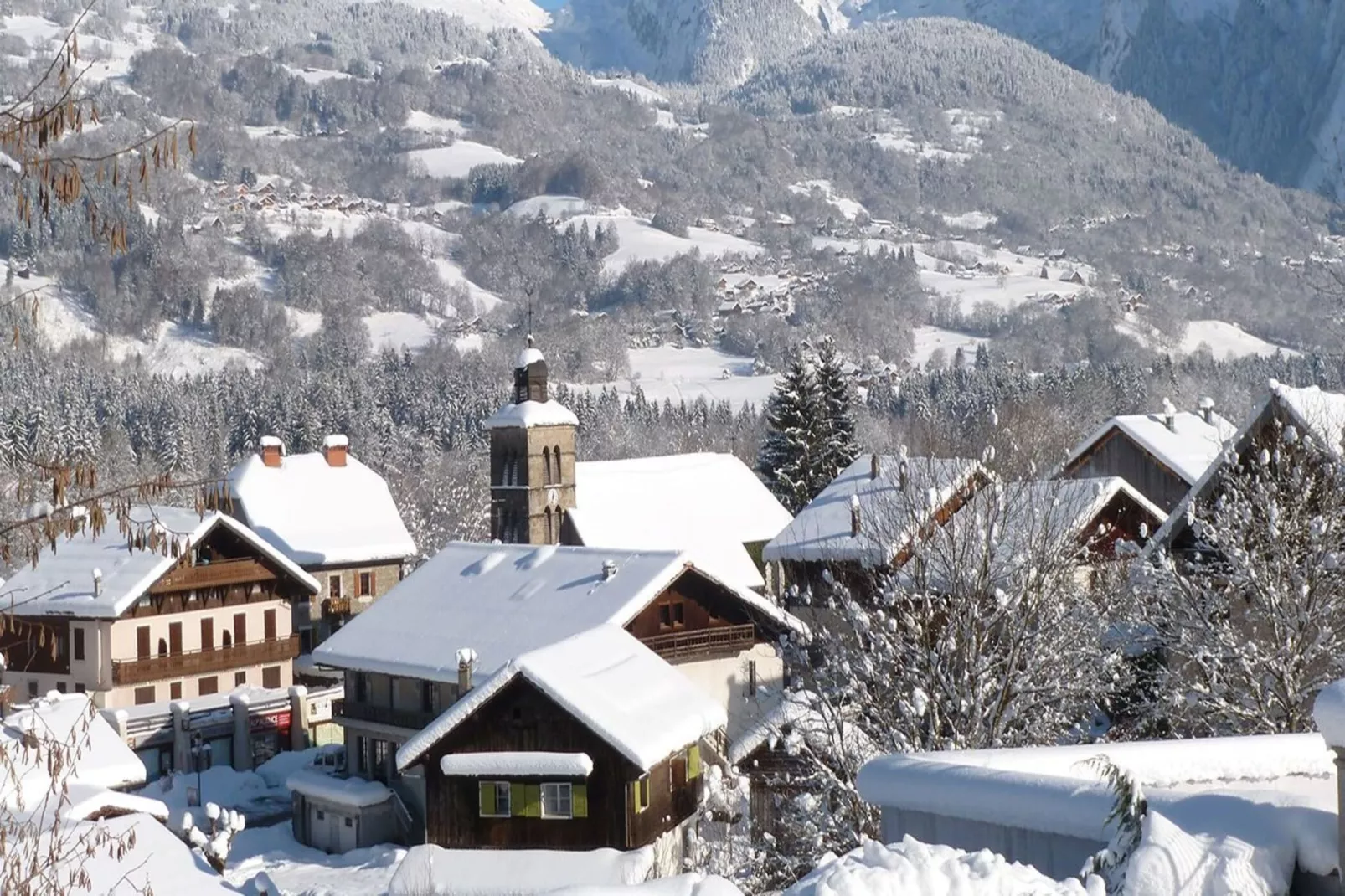 Résidence Jardin Alpin Bat A-View in winter