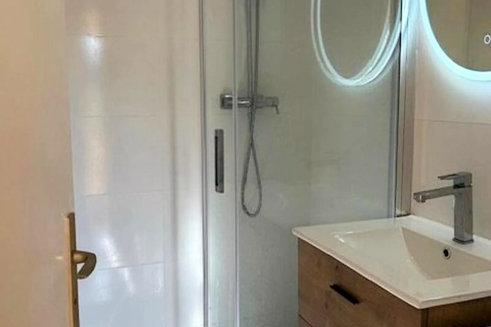 Résidence Marines D'aryana-Bathroom