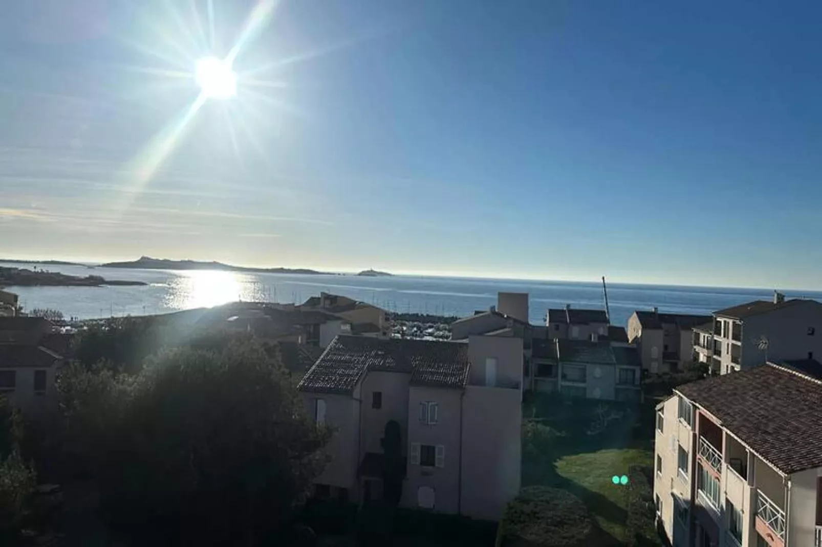 Résidence Verdon-View in summer