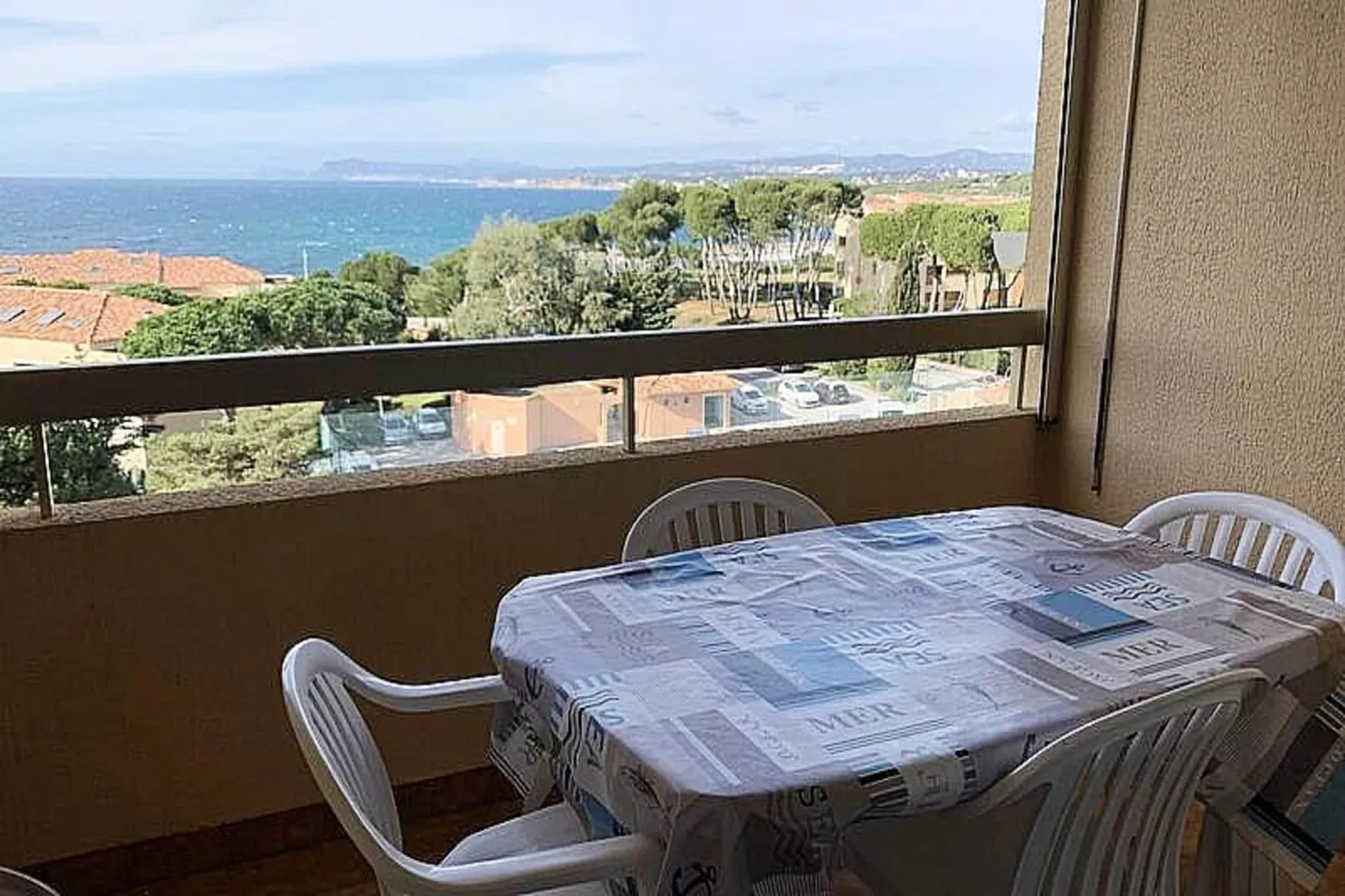 Résidence Marines D'aryana-Living room