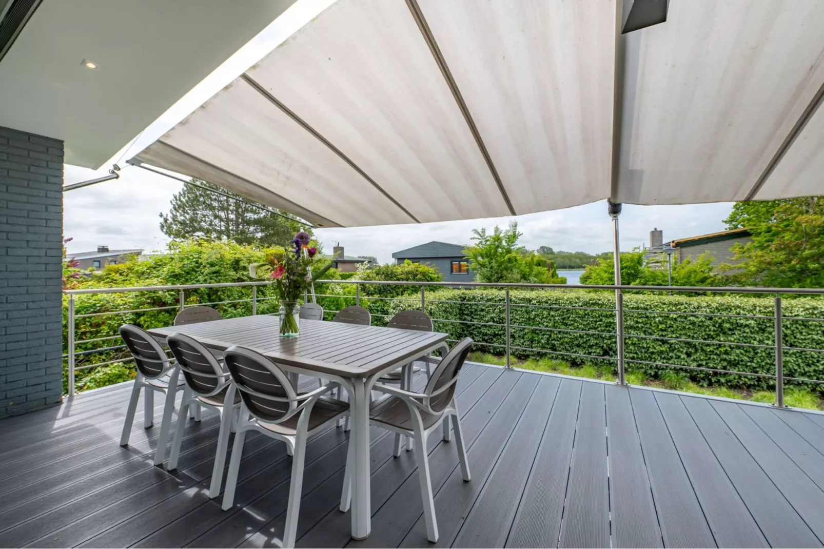 Sternlaan 30-Terrace balcony