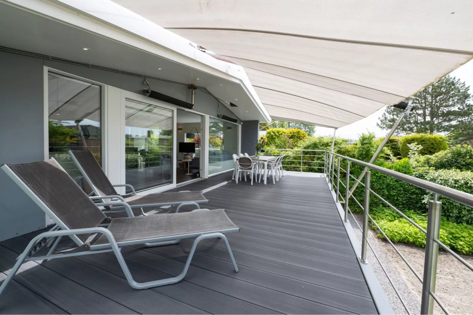 Sternlaan 30-Terrace balcony