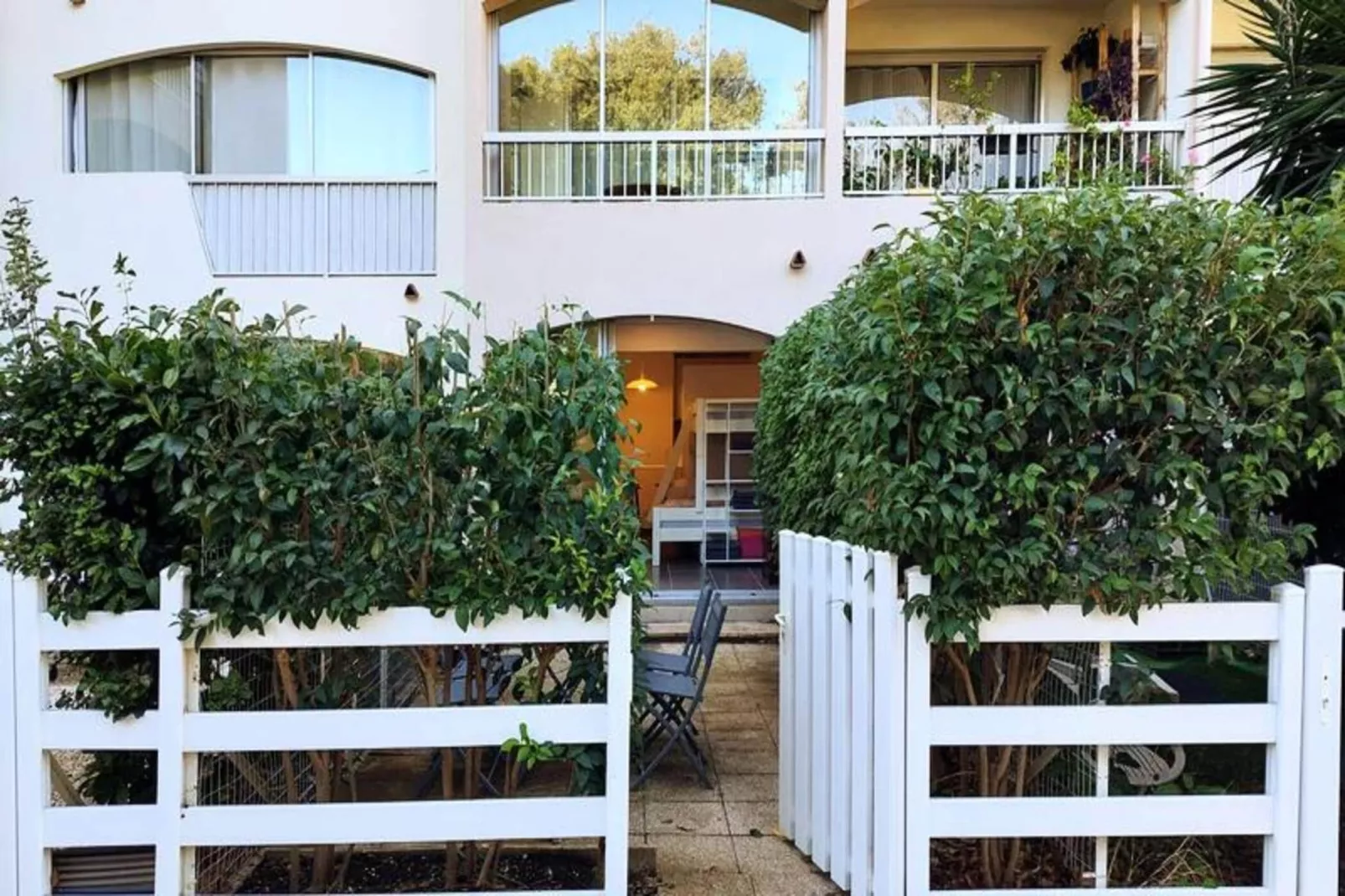 Résidence Heron-Exterior in summer