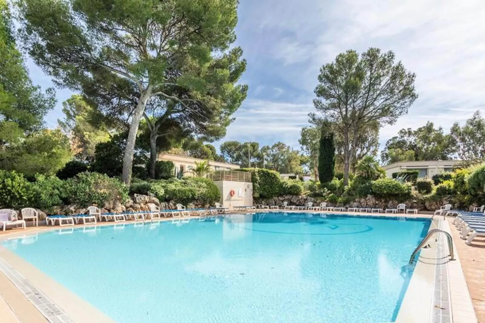 Résidence Pierre & Vacances La Corniche d'Or-Piscine