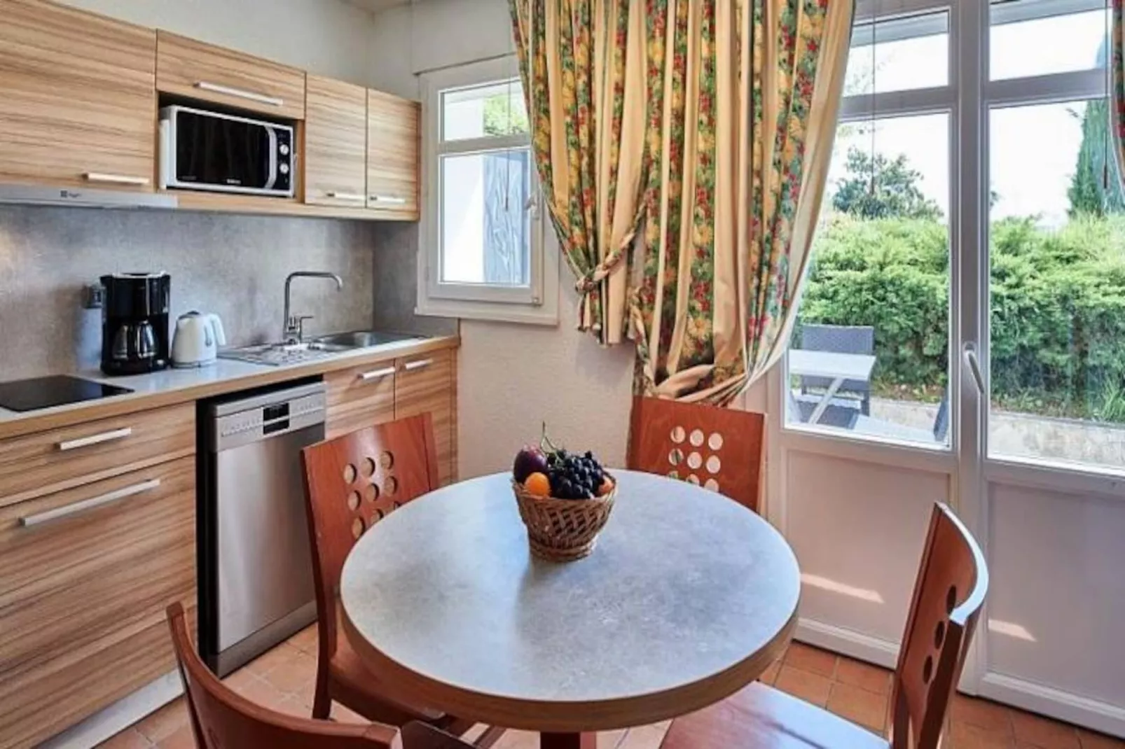 Résidence Le Méditerranée*** - Vacances Bleues-Image-tags.