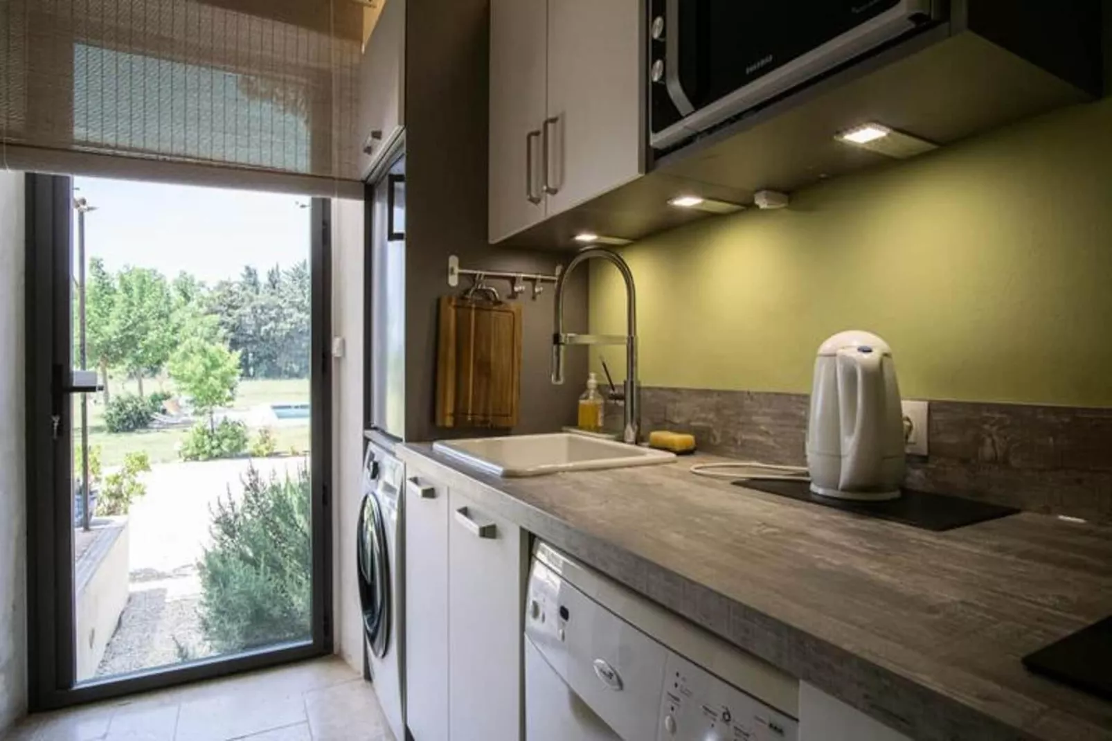 Maison De La  Bandine-Cuisine