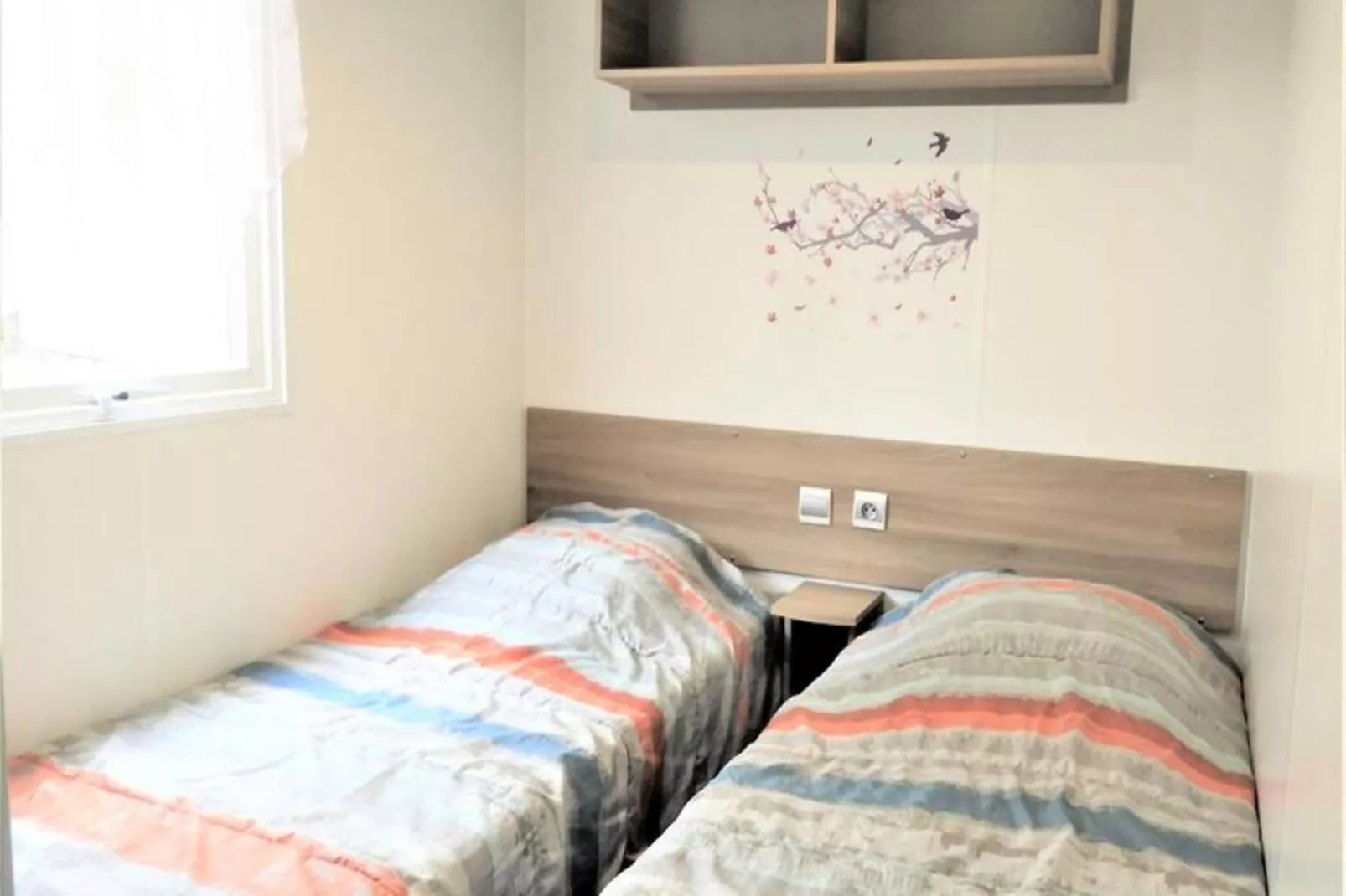 Mobil-home 6 pers. avec accès piscine et complexe aquatique-Extérieur été