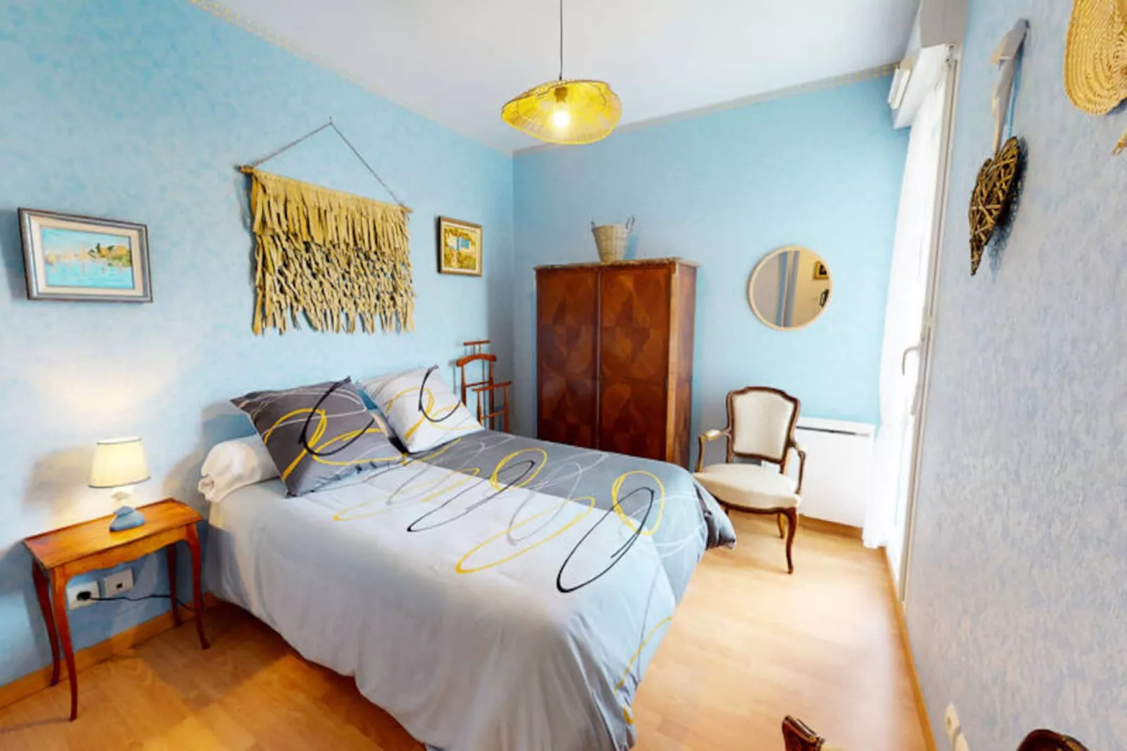 Appartements à Saint-Gilles-Croix-de-Vie-Image-tags.