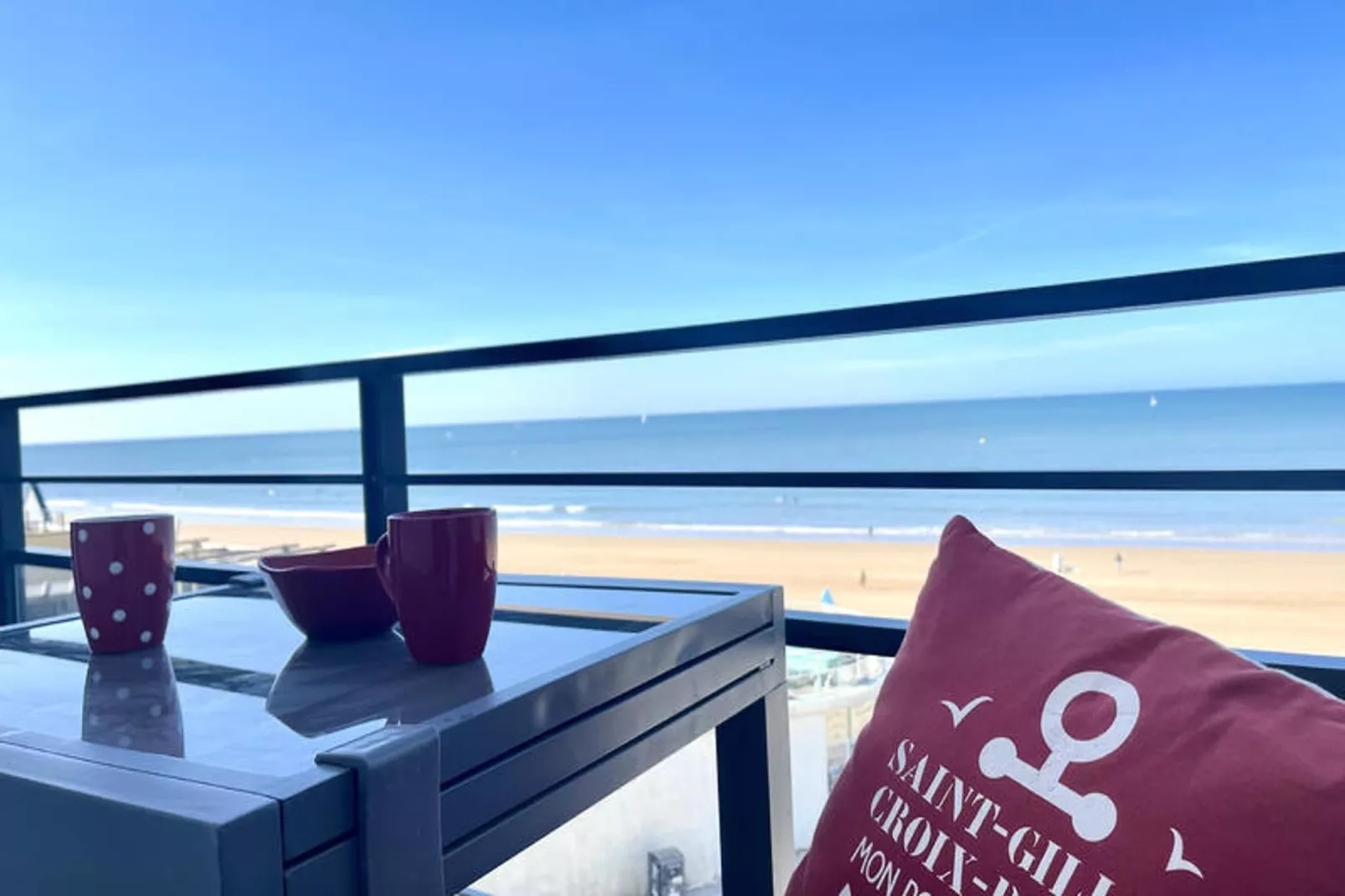 Appartements à Saint-Gilles-Croix-de-Vie-Terrasse/Balkon