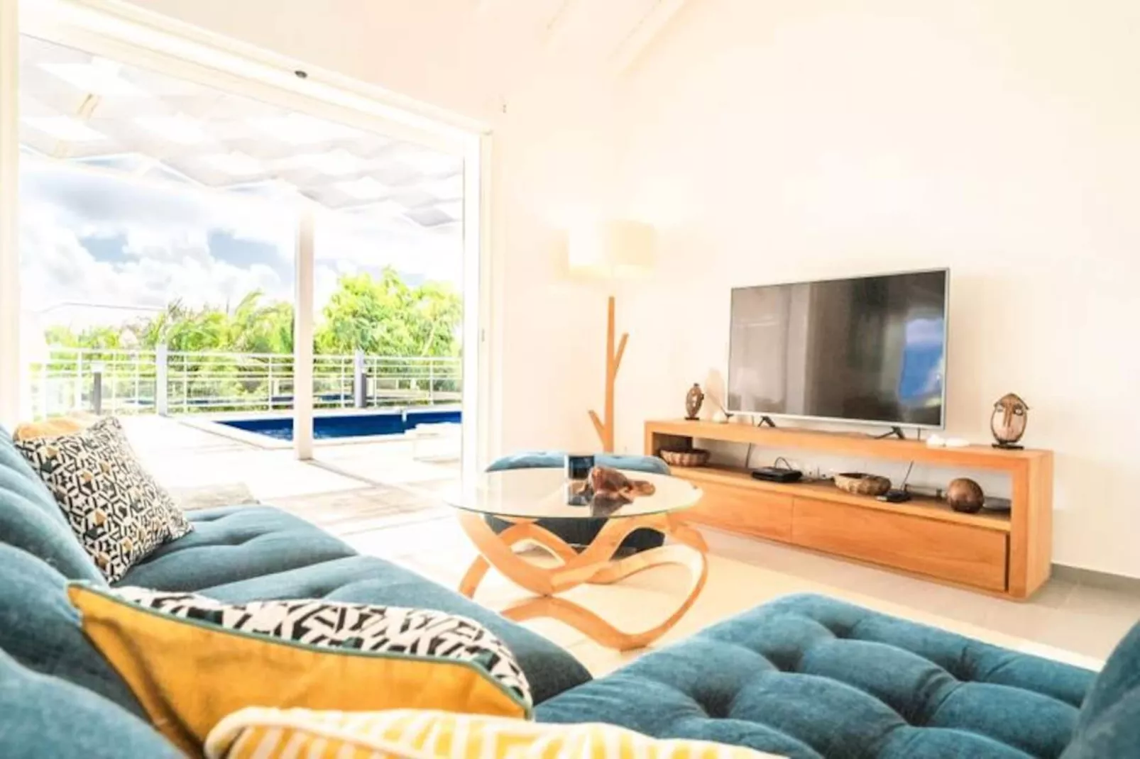 Villa Colibri-Image-tags.