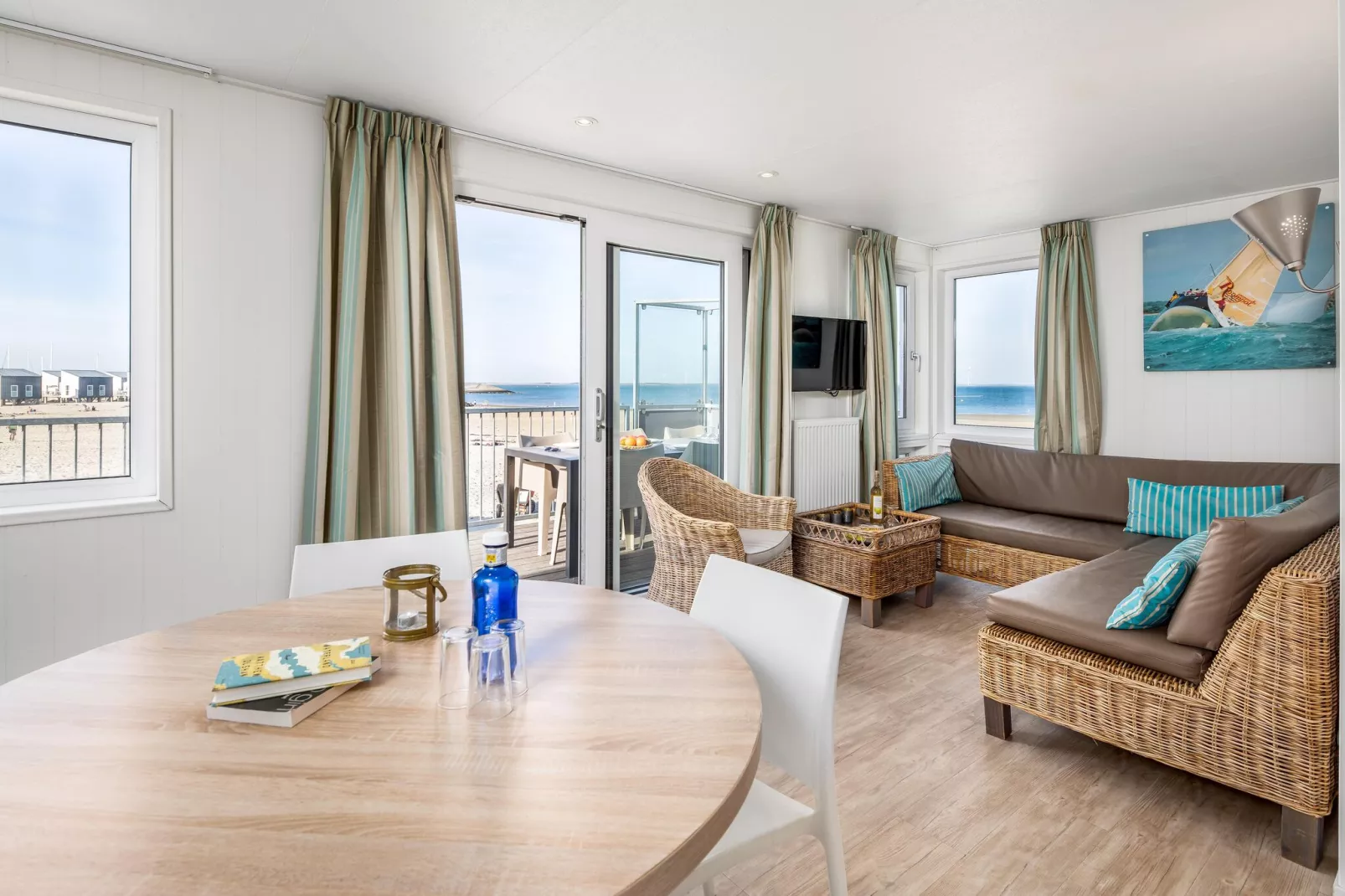Vakantiepark Beach Resort 6-Living room