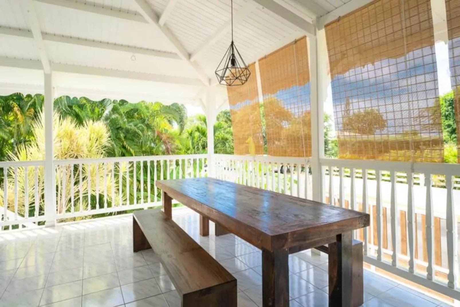 Villa Douce-Image-tags.