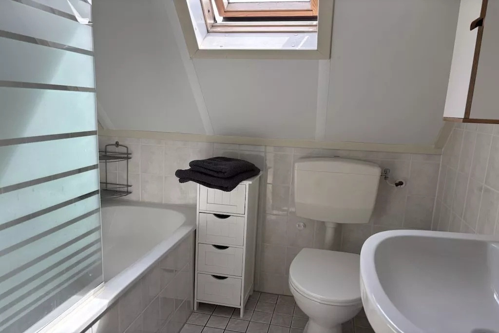 606044-Nicht zugeordnet