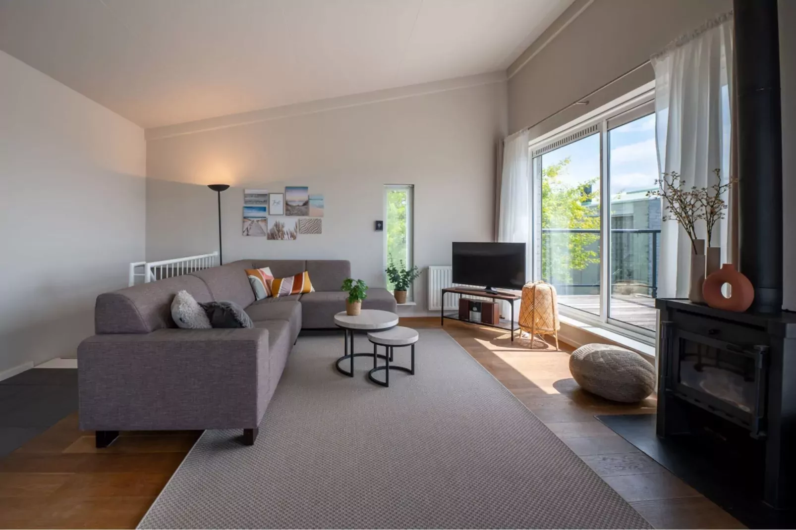 Veerdam 42-Living room