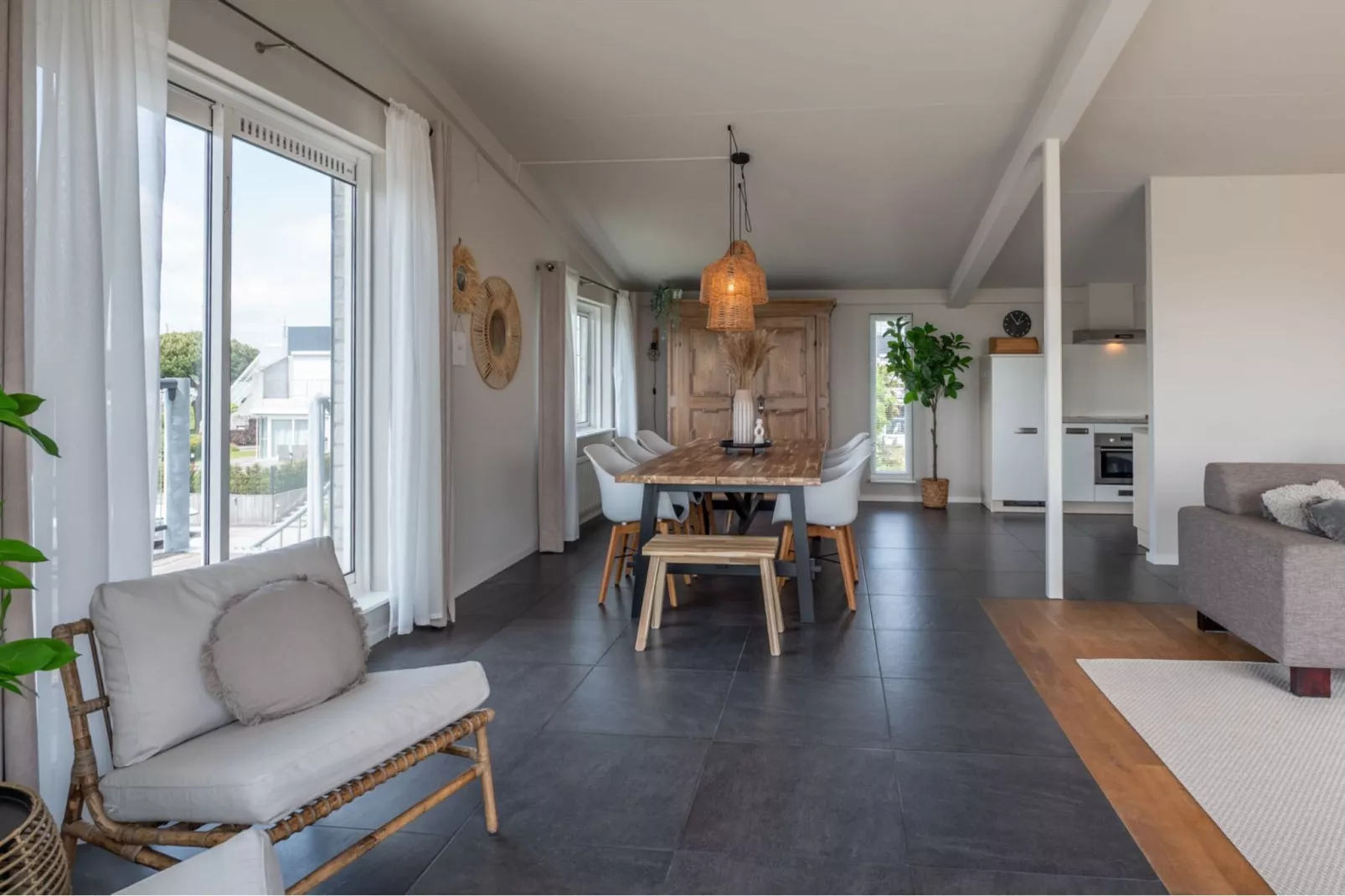Veerdam 42-Living room
