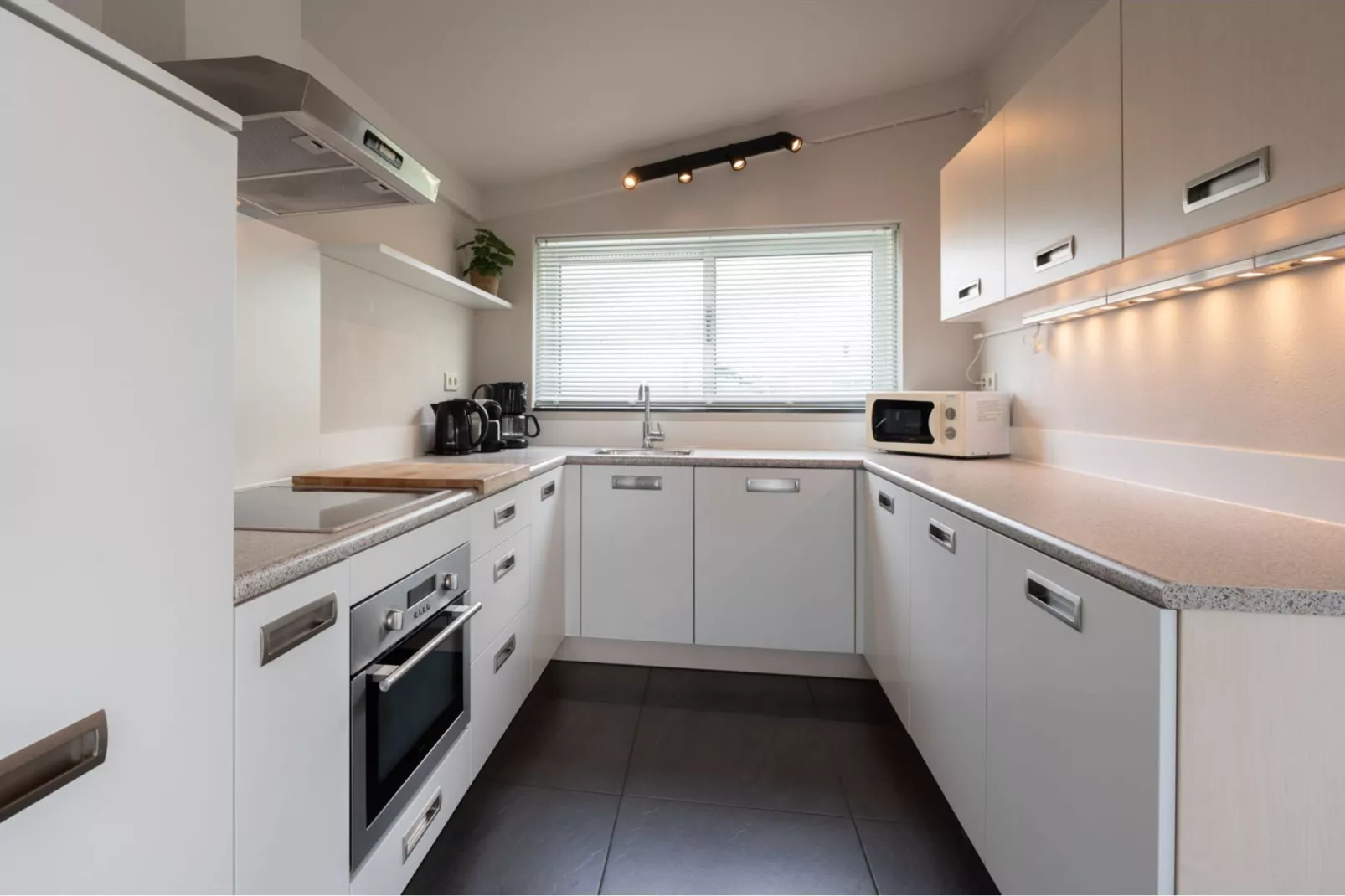 Veerdam 42-Kitchen