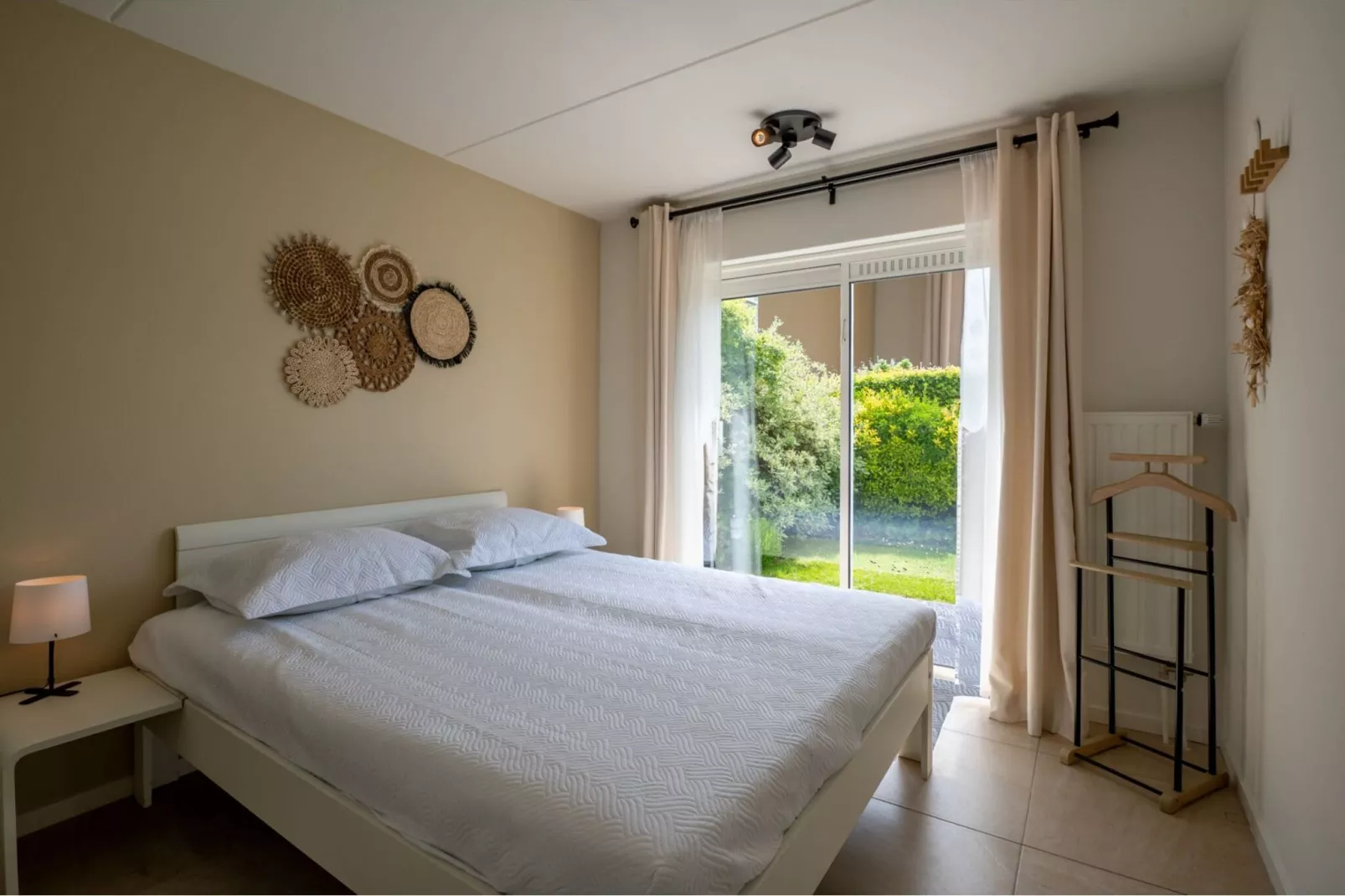 Veerdam 42-Bedroom