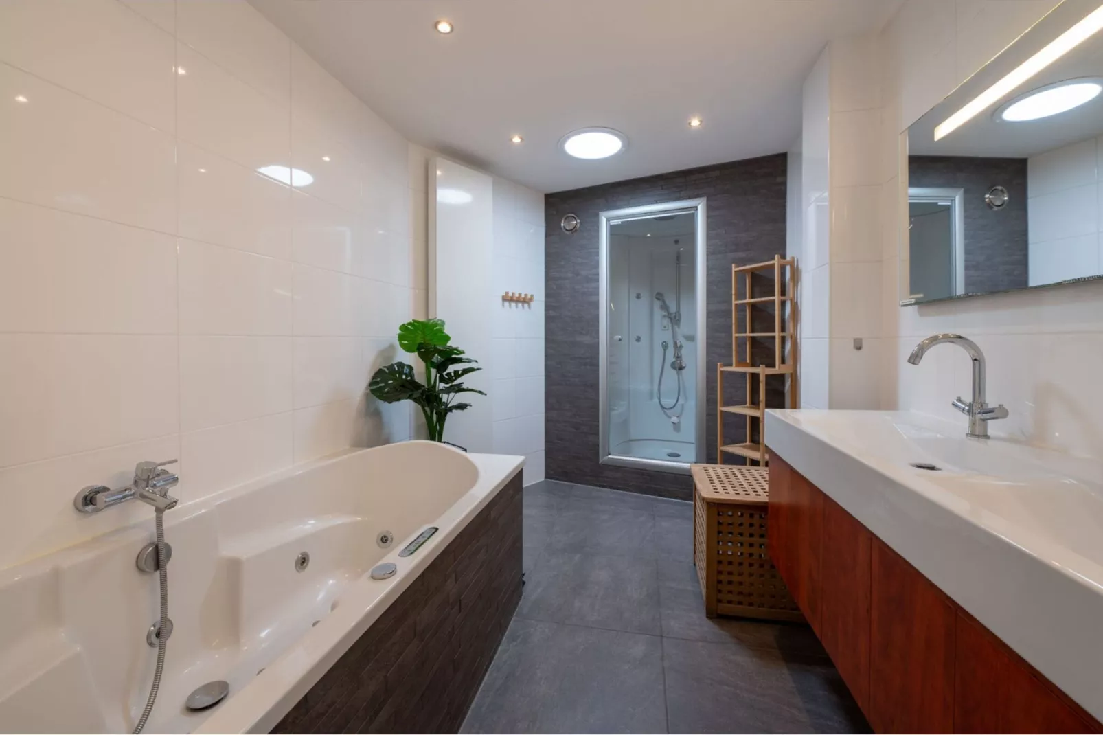Veerdam 42-Bathroom