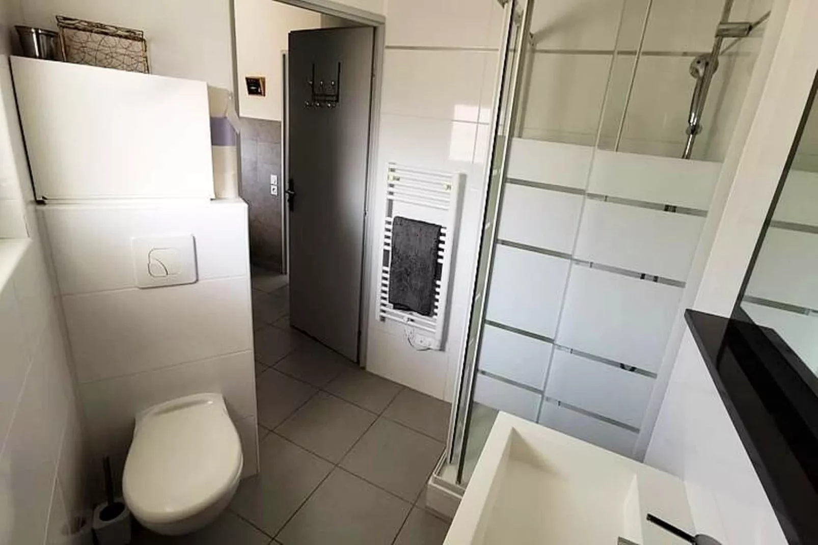 Résidence "le Château Leenhardt"-Badezimmer