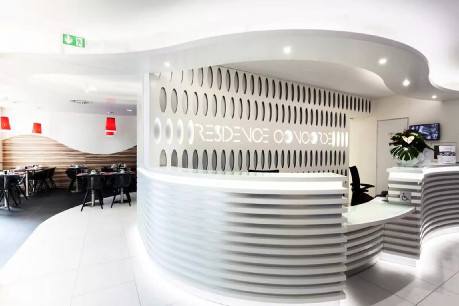 Néméa Appart'hôtel Résidence Toulouse Concorde****-Außenbereich Sommer