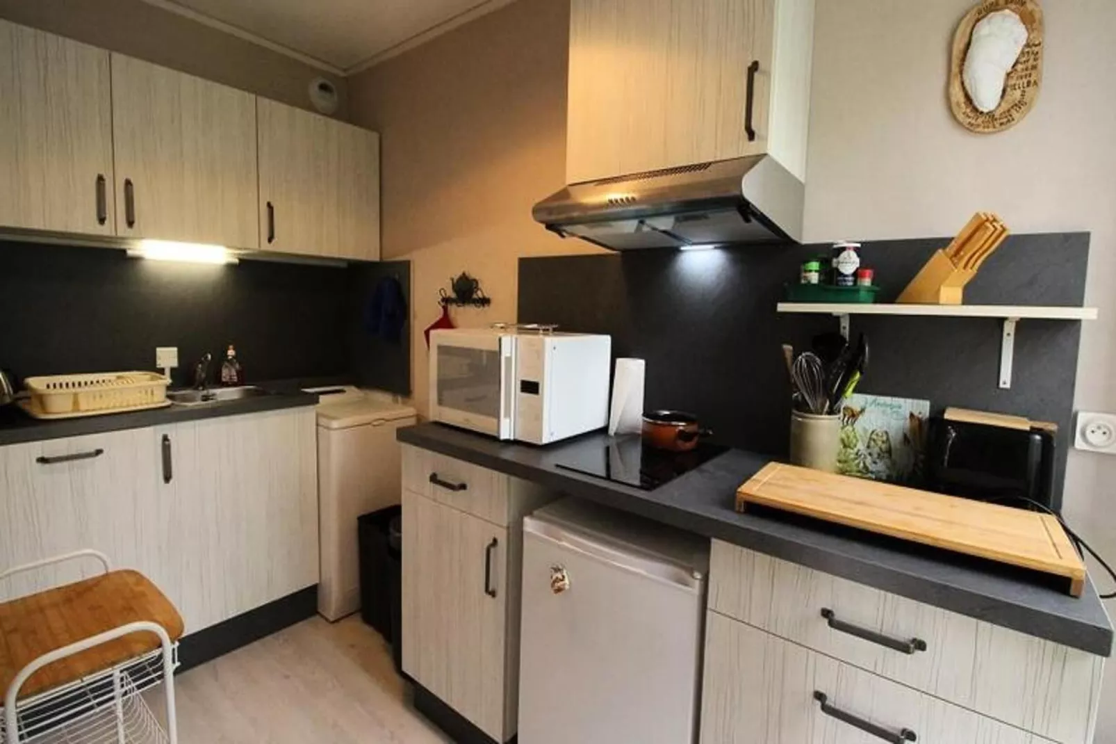 Résidence Terrasses D'etigny-Kitchen