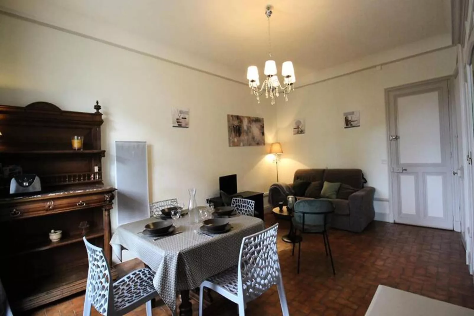 Résidence Pyrenees Palace-Dining room