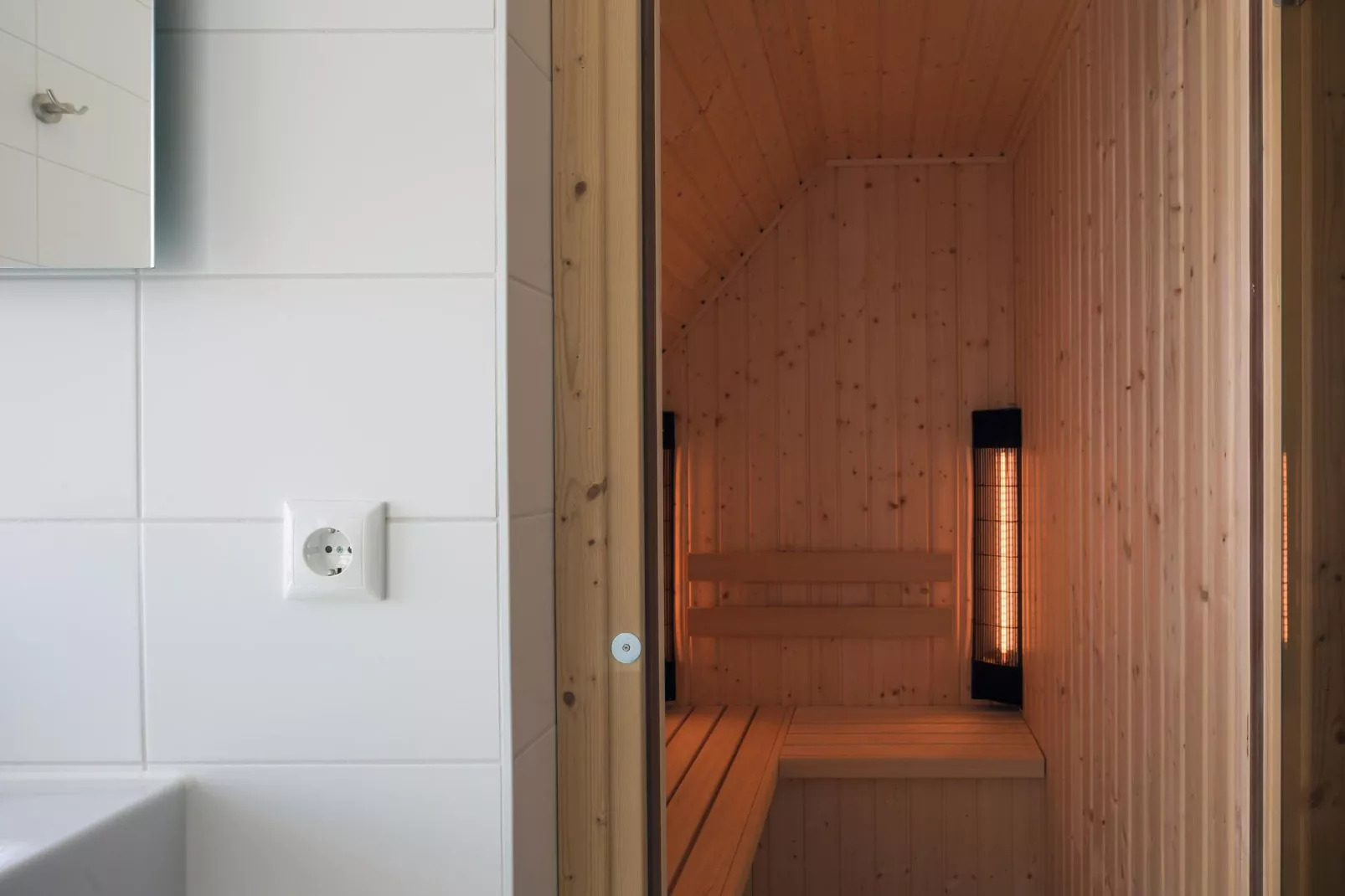 Beach Resort Nieuwvliet-Bad 10-Badezimmer