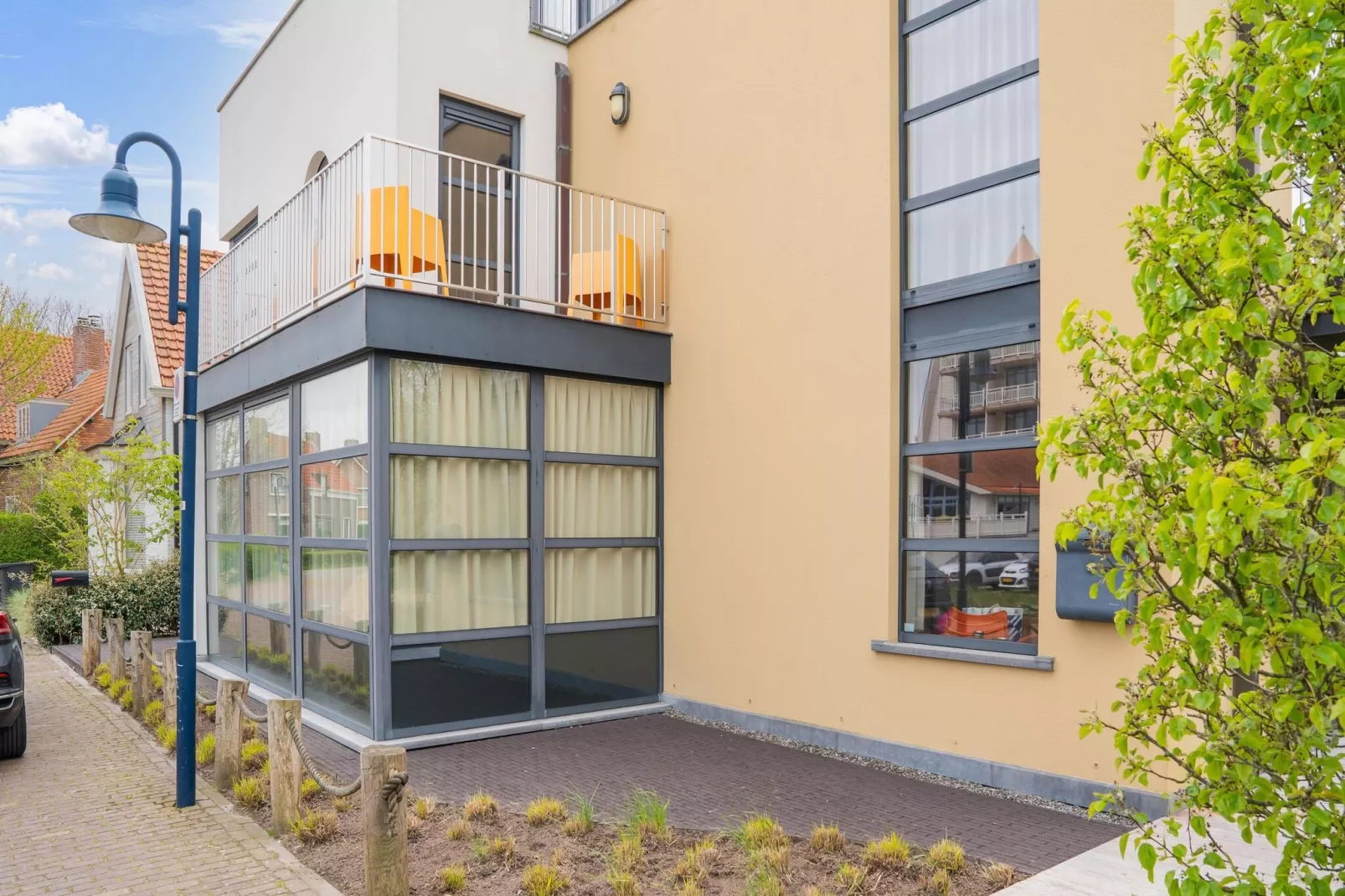 Stormvogel 1-Exterior in summer