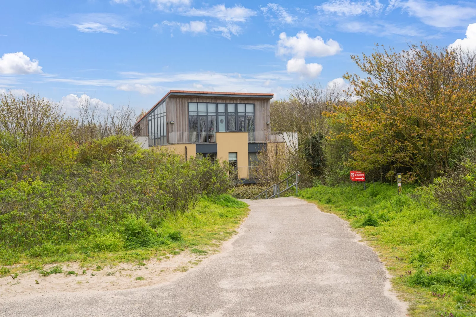 Stormvogel 1-Hall & reception