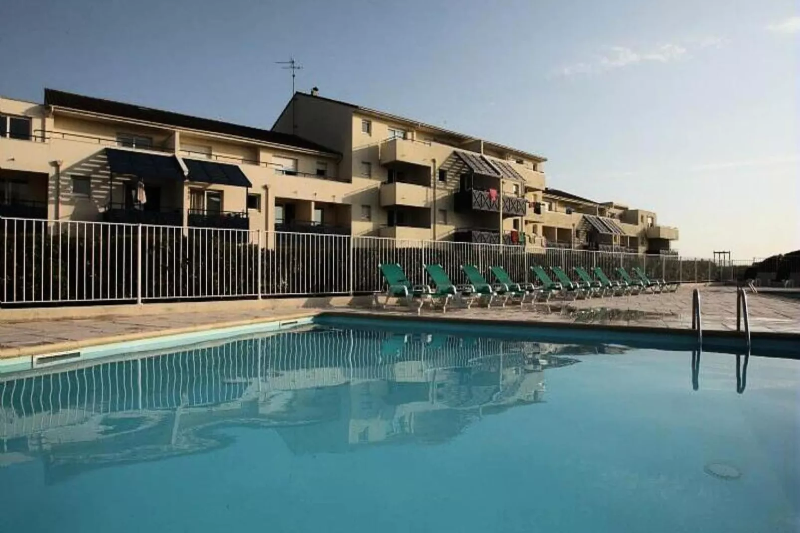 Résidence Bleu Marine - maeva Home-Exterior in summer