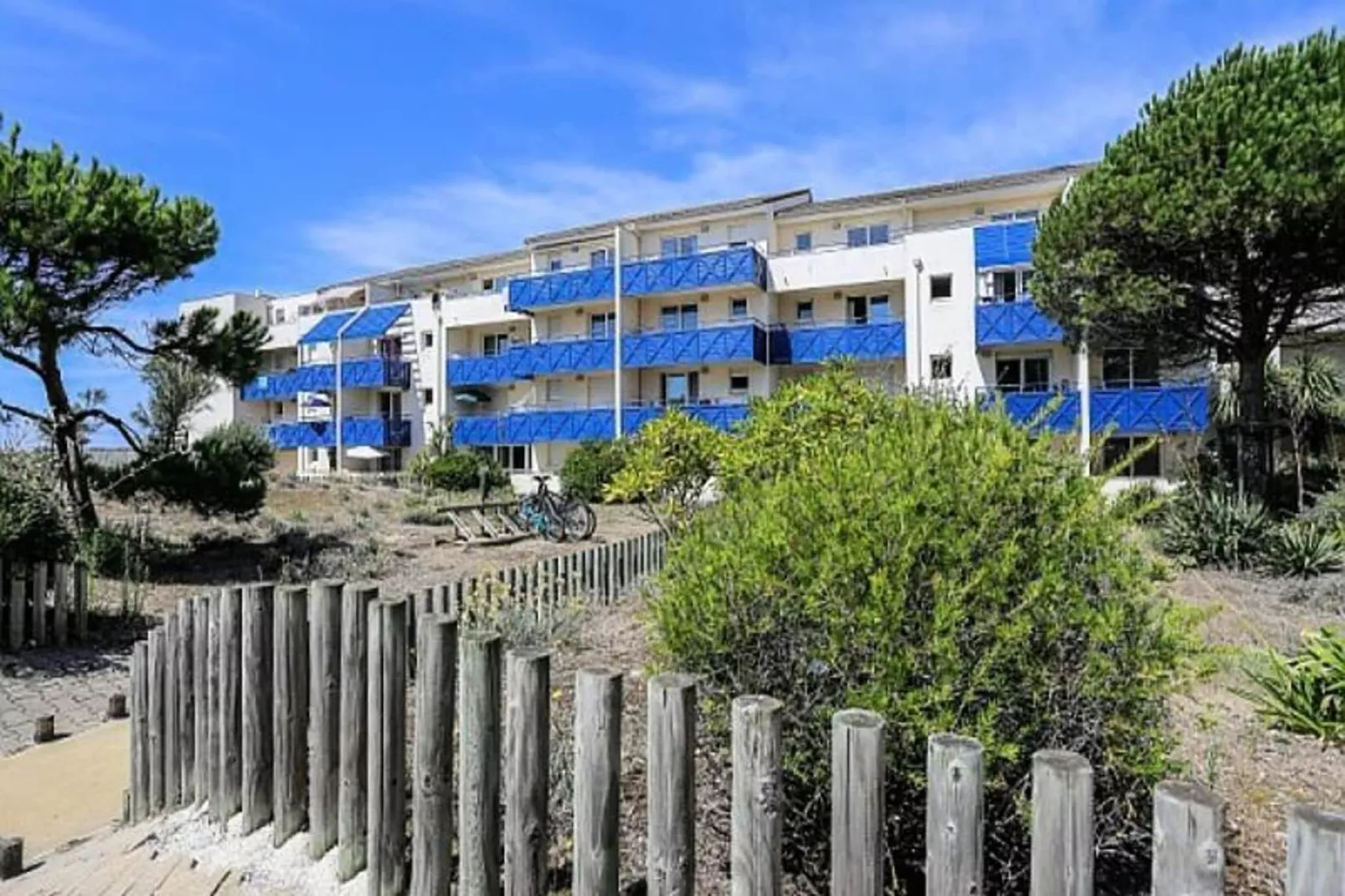 Résidence Bleu Marine - maeva Home-Exterior in summer