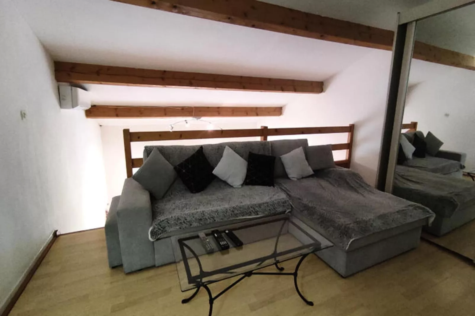 Résidence NATURISTE LA PALMERAIE-Living room