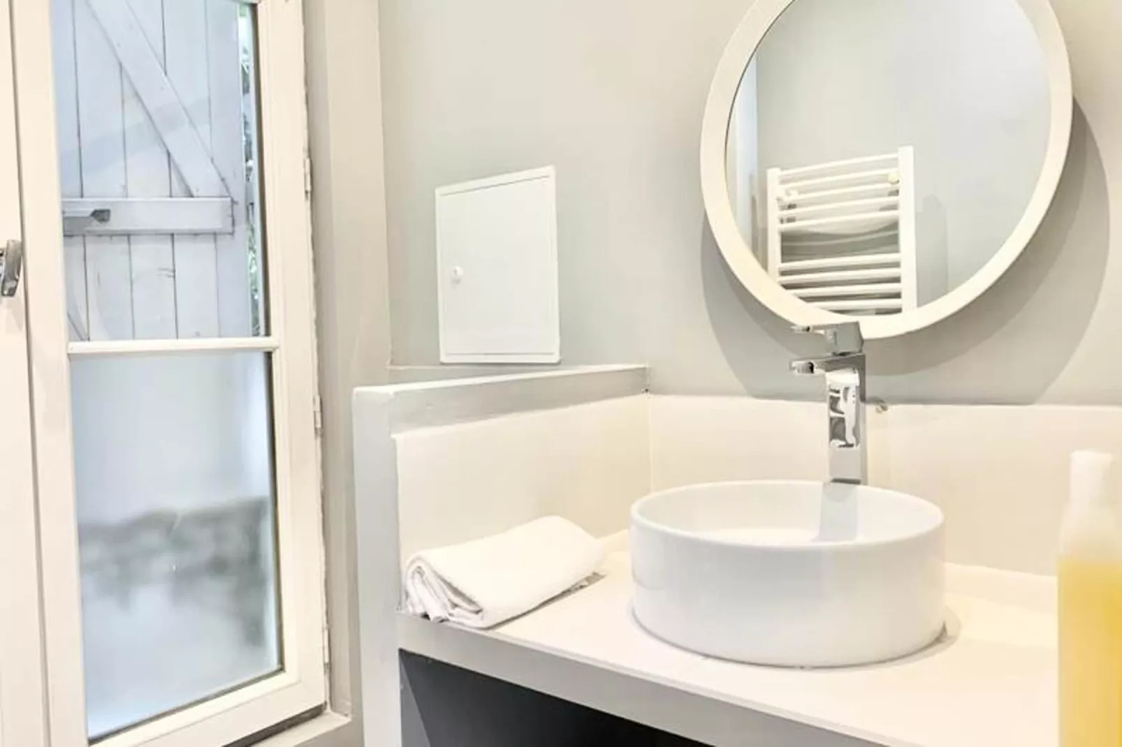 | Petit Paris 💋 | Studio Calme Tout &eacute;quip&eacute;-Salle de bain