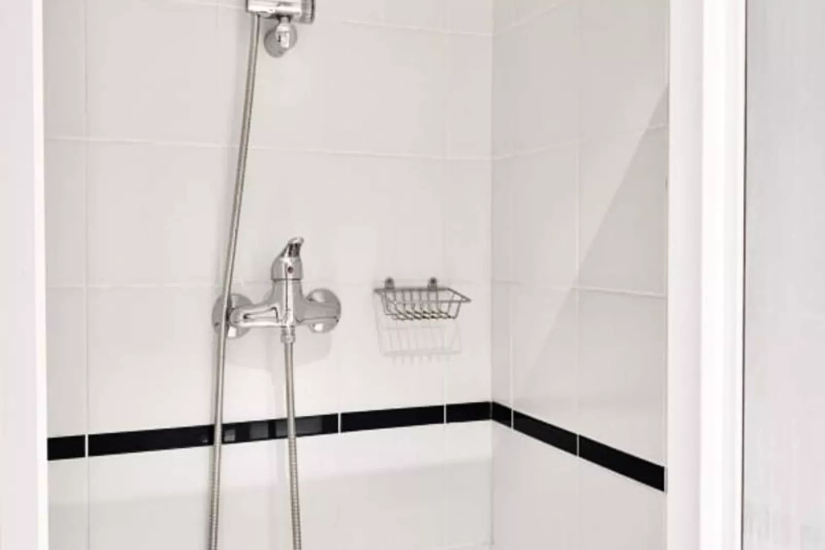 | L'alc&ocirc;ve De Vaucanson 🟡 Centre Historique | Place Vaucanson-Badezimmer