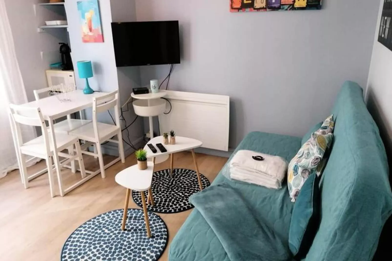 | Le Maginot 🍃 | Caserne De Bonne-Wohnzimmer