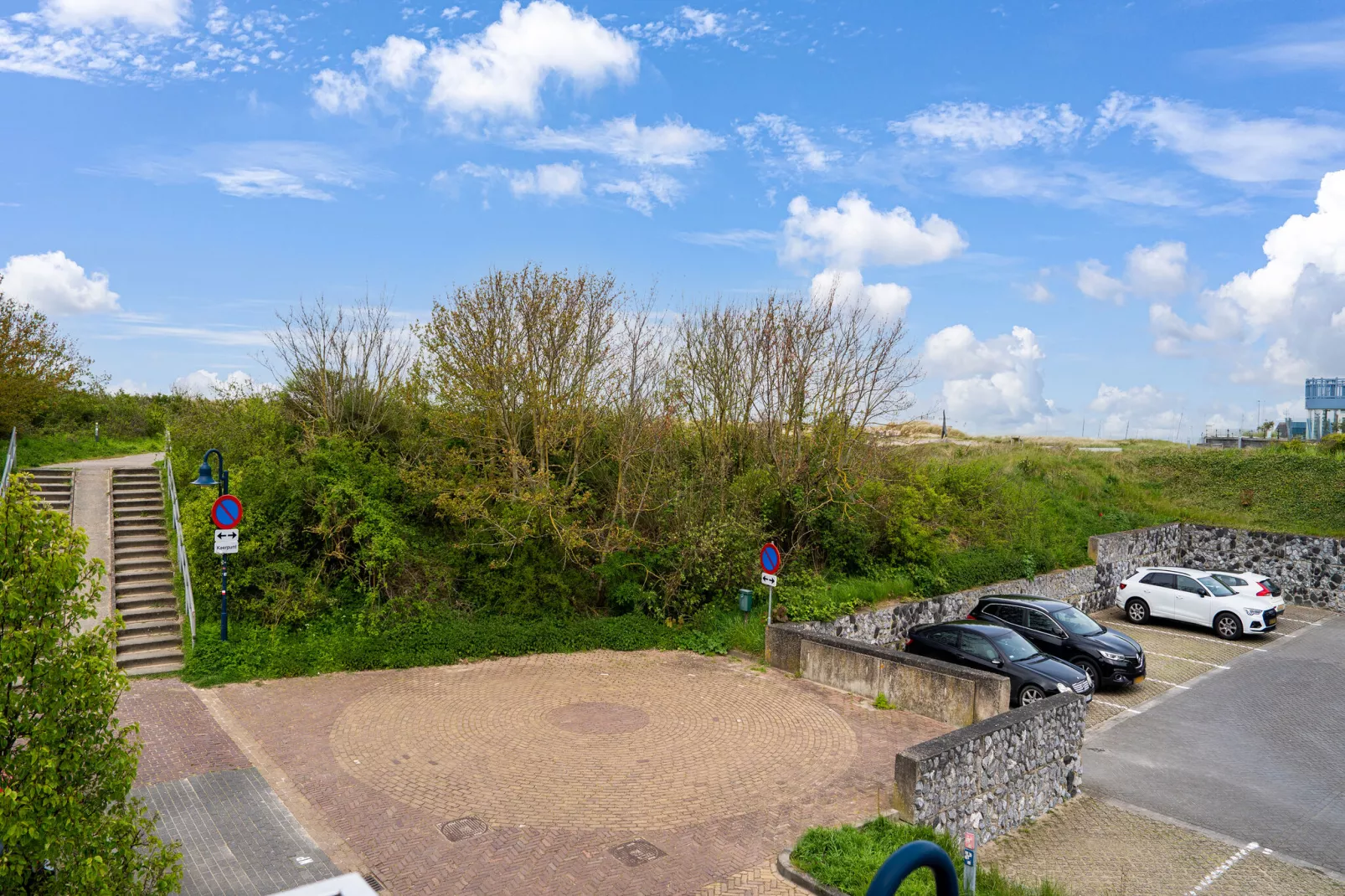 Stormvogel 1-View in summer