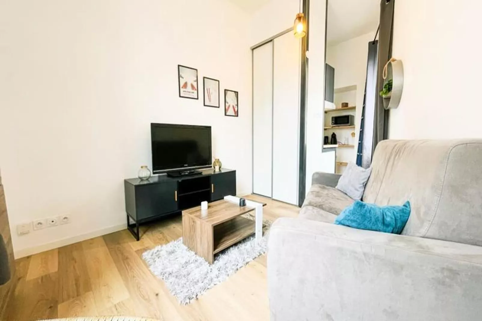 Le Nid D'altitude 🐦 - Studio Mezzanine - Tout &eacute;quip&eacute;-Wohnzimmer