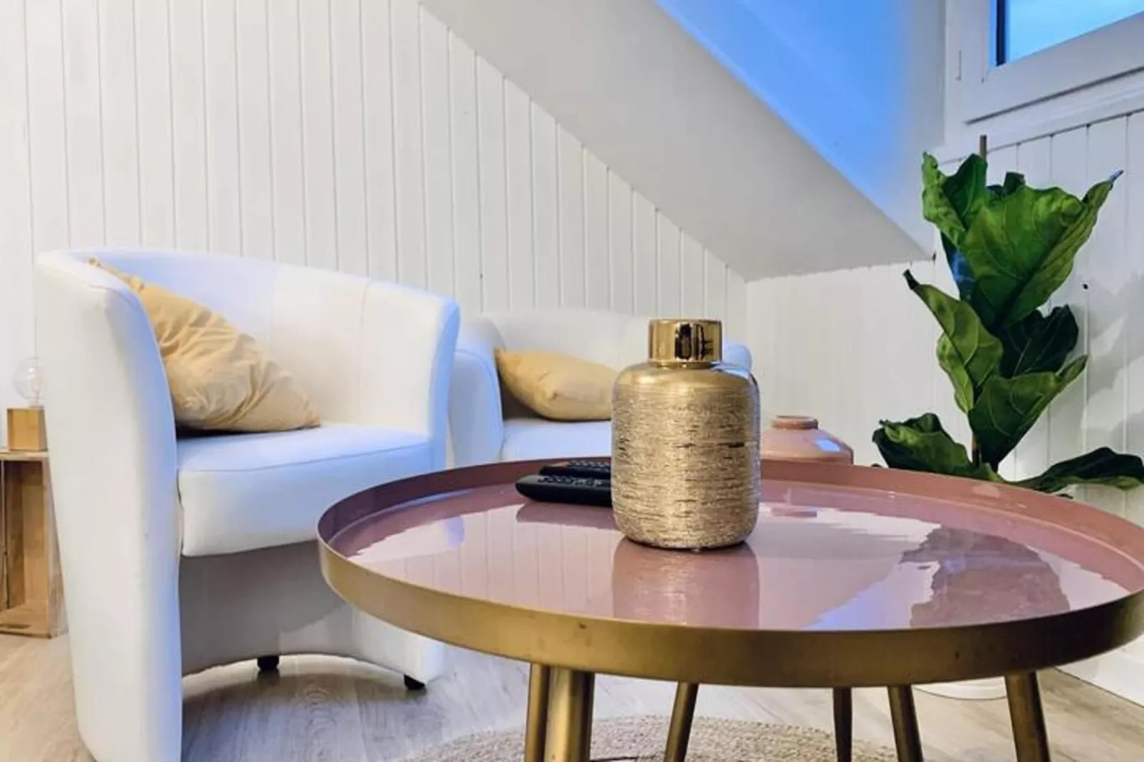 Studio Hypercentre 🌼-Living room