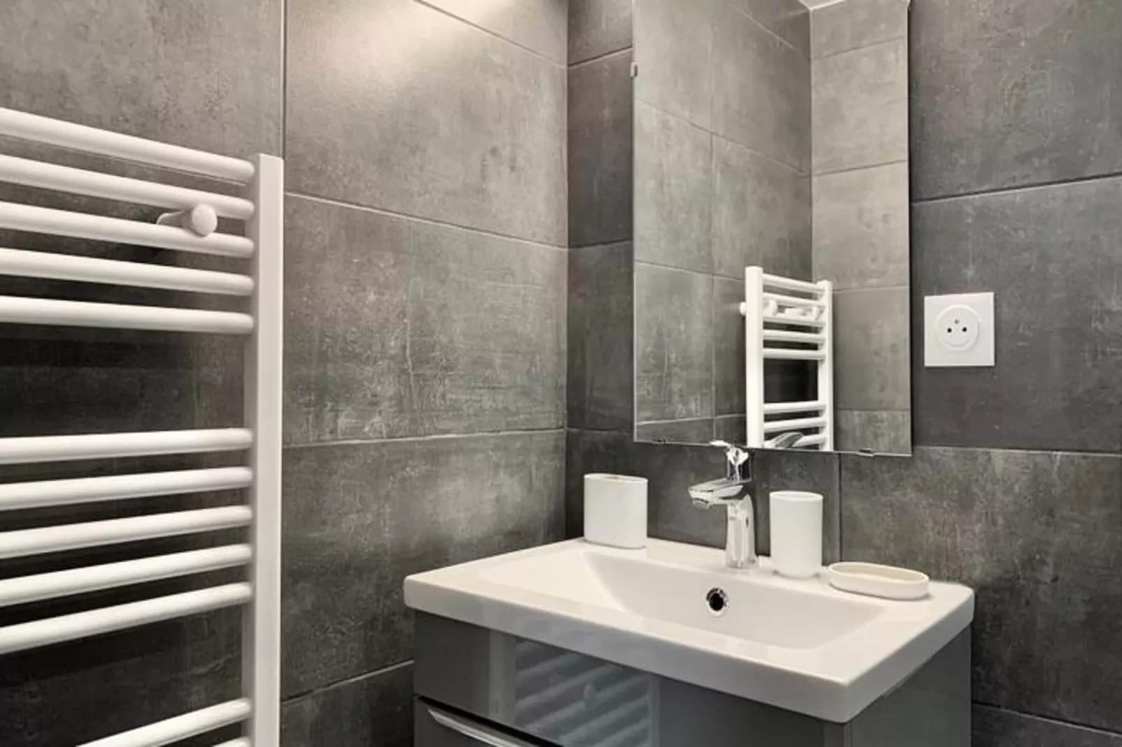 Le Nid Douillet - Studio 🌙-Badezimmer