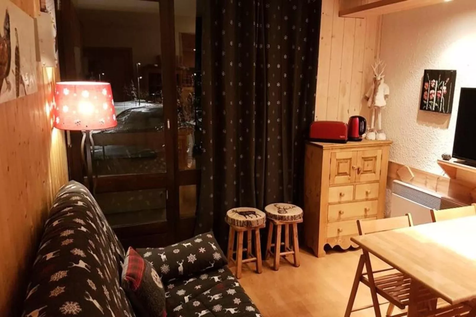 Résidence Dome-Exterior in summer