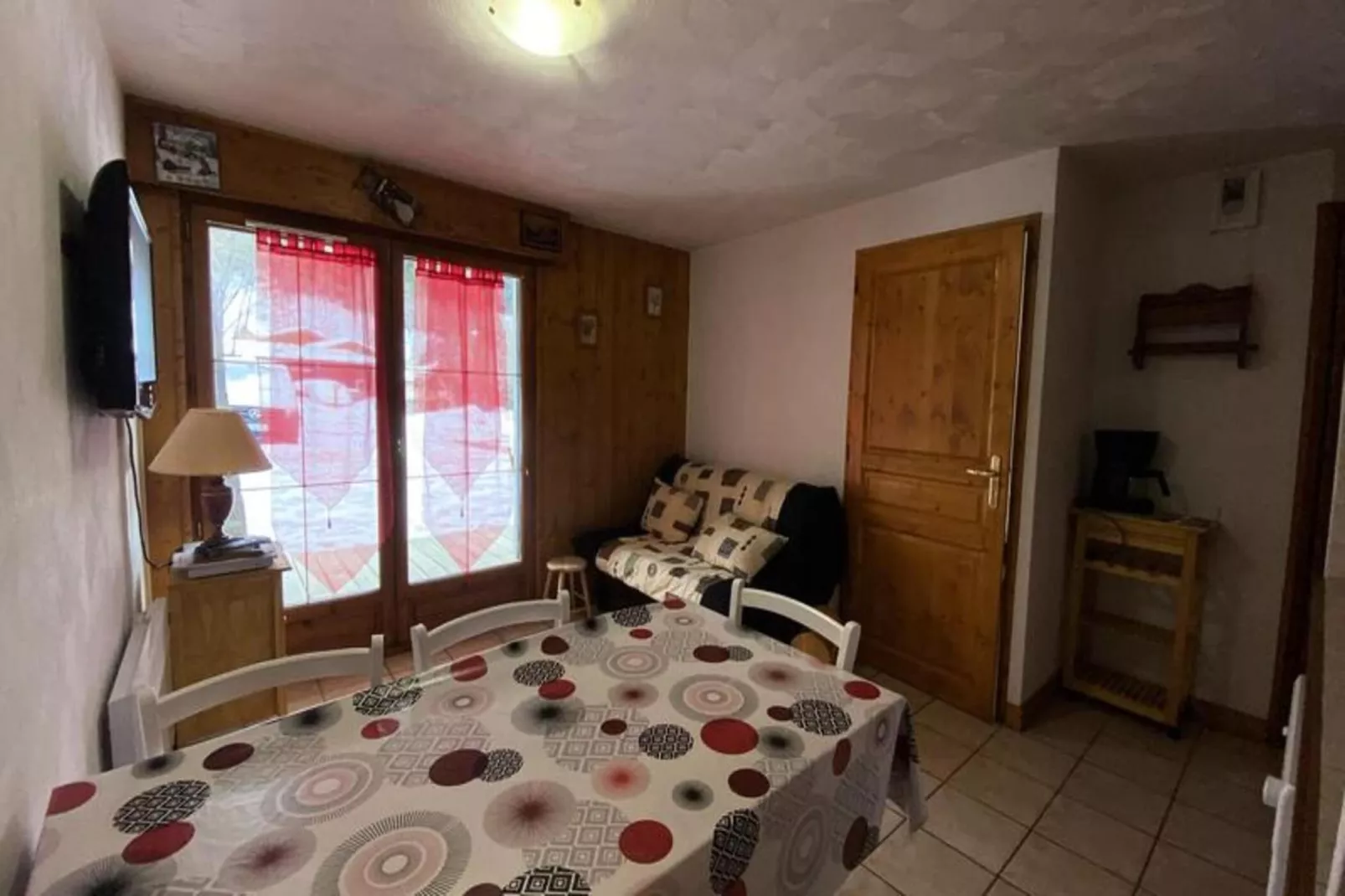 Chalets D Or-Dining room