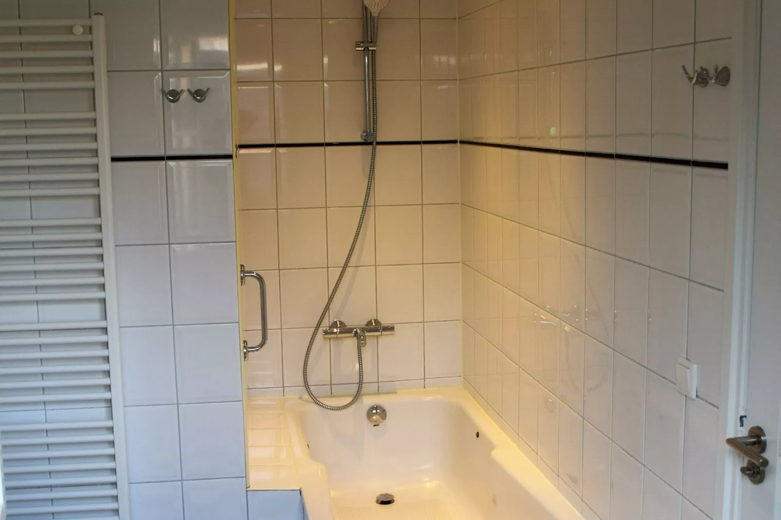De Zeeschelp-Badezimmer