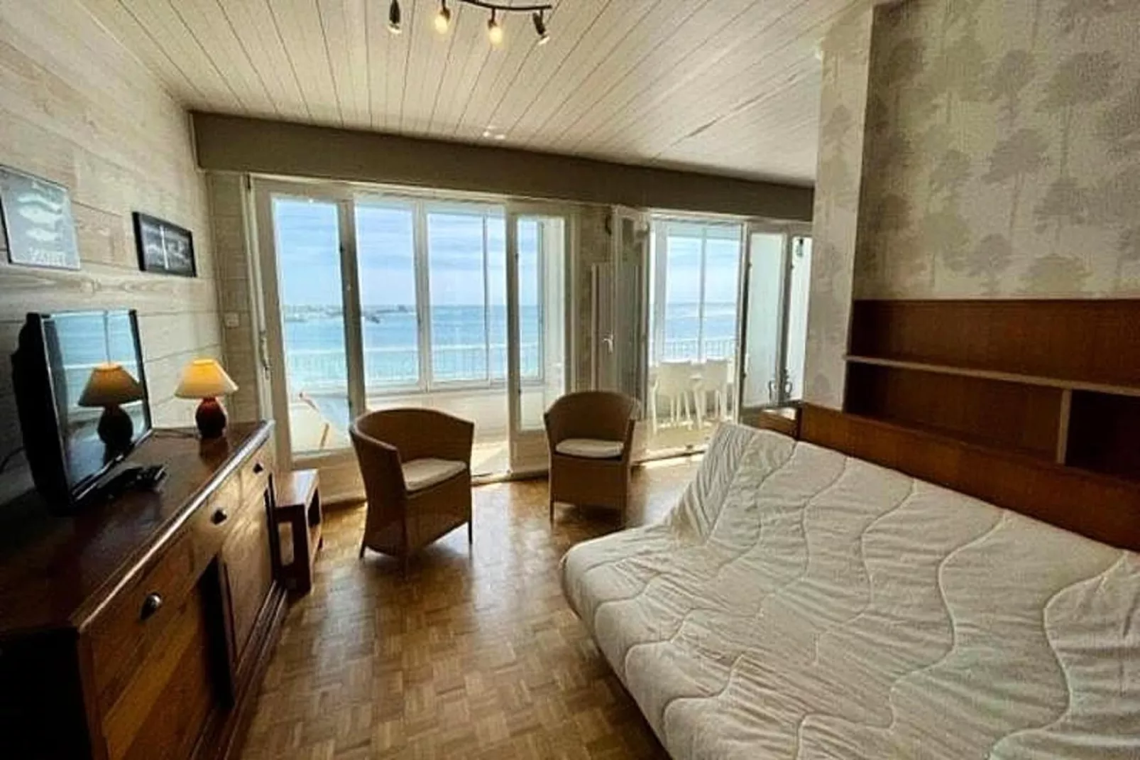 Résidence Les Ondines-Living room